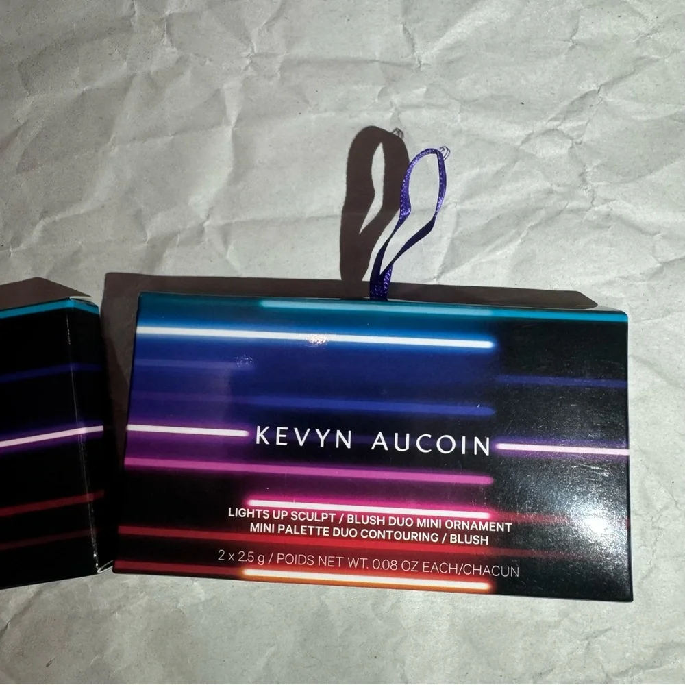 Kevyn Aucoin pieces kevyn
